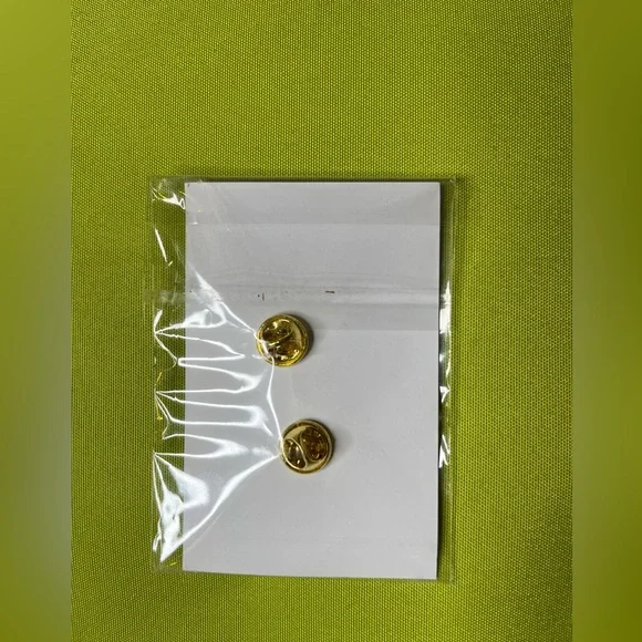 Hard Enamel Pin Moon - Picture 3 of 3